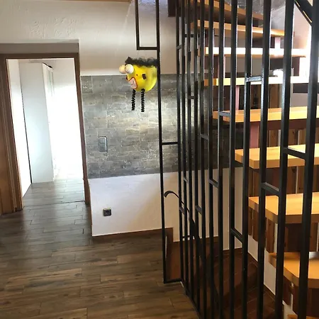 Zum Kleinen Buergermeister Semesterbostad