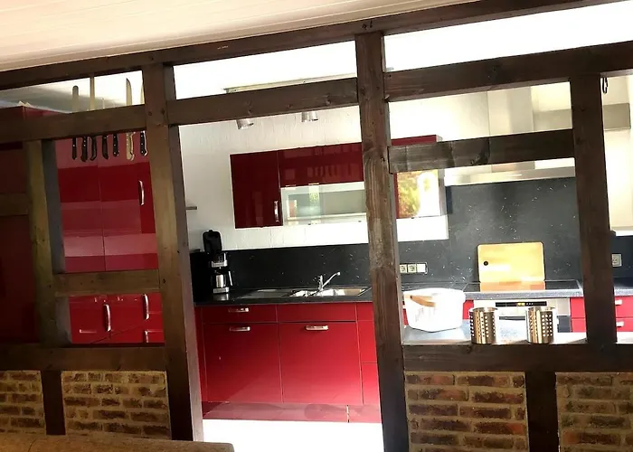 Zum Kleinen Buergermeister זימראת'